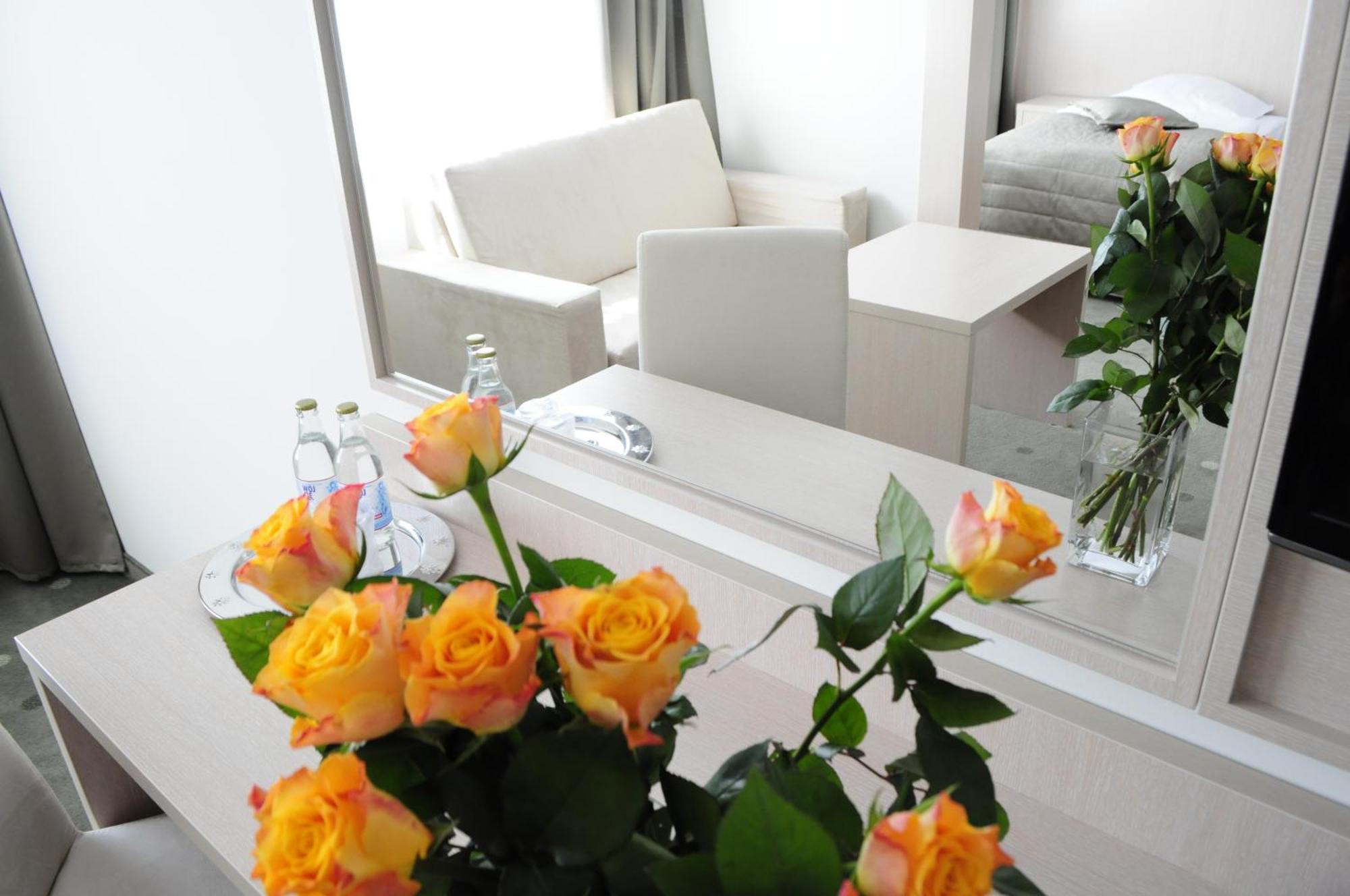 Hotel Cieplice Medi & Spa Jelenia Gora Room photo