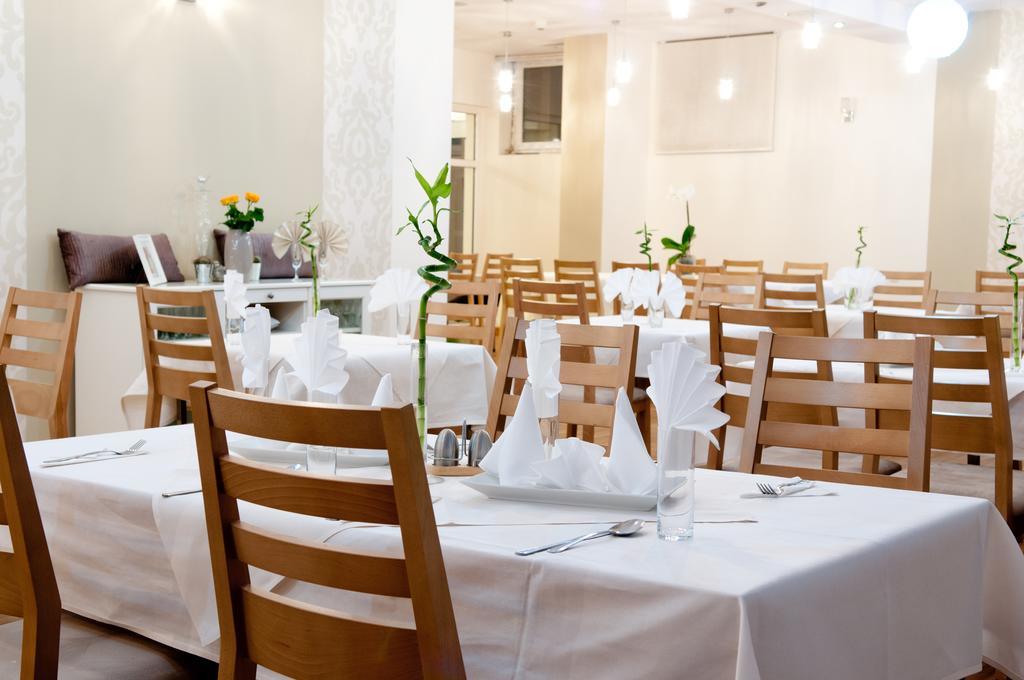 Hotel Cieplice Medi & Spa Jelenia Gora Exterior photo